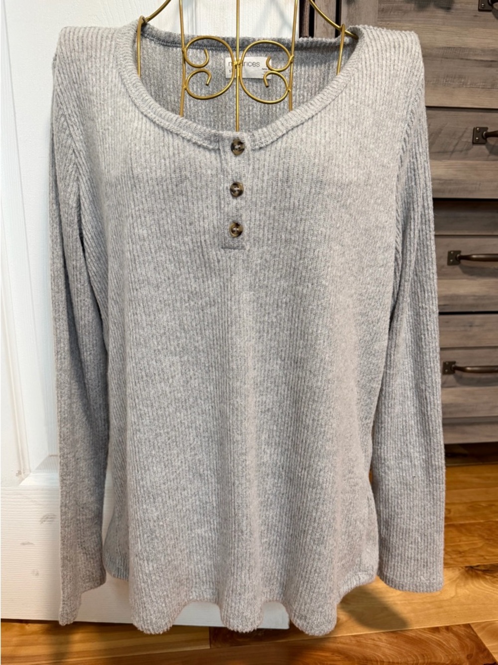 Cozy Light Gray Ribbed Henley Sleep Top